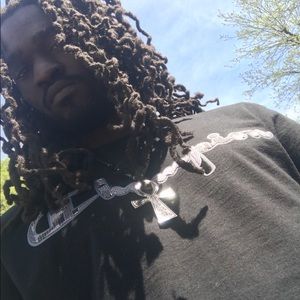 Meet your Posher, Nicholas